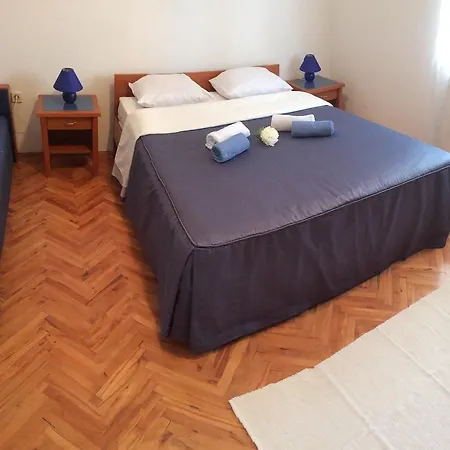 Apartment T&j Zadar