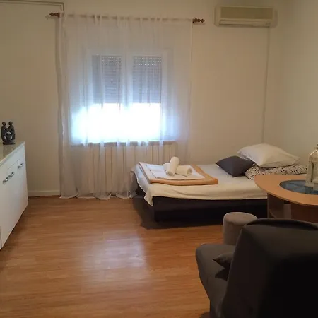 Apartment T&j *